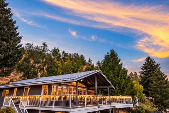 Royal View Chelan - Image 1
